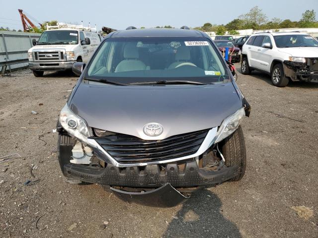 Photo 5 from auction – 2014 TOYOTA SIENNA LE with VIN 5TDKK3DC5ES468464