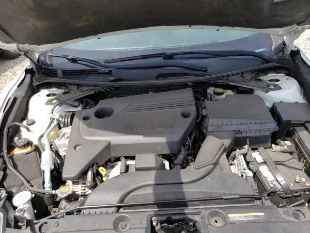 Photo 11 from auction – 2016 NISSAN ALTIMA 2.5 with VIN 1N4AL3AP2GN304247