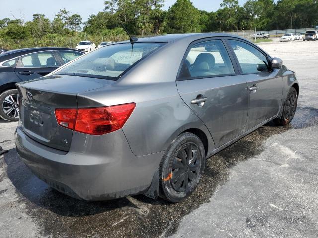 Foto 3 de la subasta – 2012 KIA FORTE EX con VIN KNAFU4A21C5547451