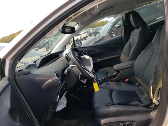 Photo 7 from auction – 2017 TOYOTA PRIUS PRIM with VIN JTDKARFP7H3050516