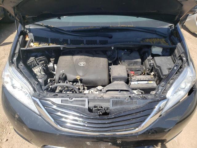 Photo 11 from auction – 2017 TOYOTA SIENNA LE with VIN 5TDKZ3DC3HS846300