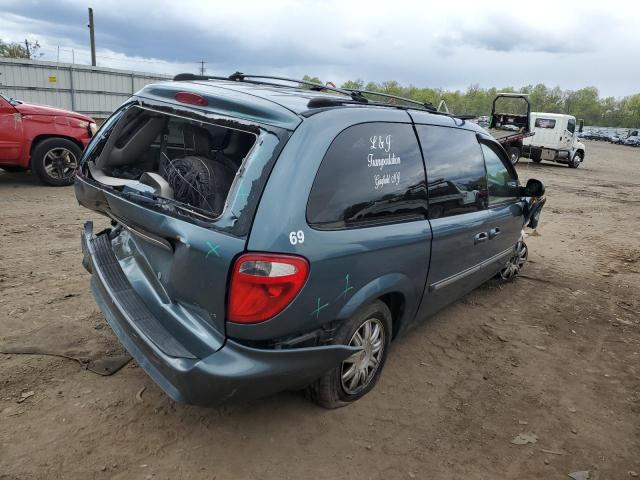 Photo 3 from auction – 2005 CHRYSLER TOWN & COU with VIN 2C4GP54L95R506404