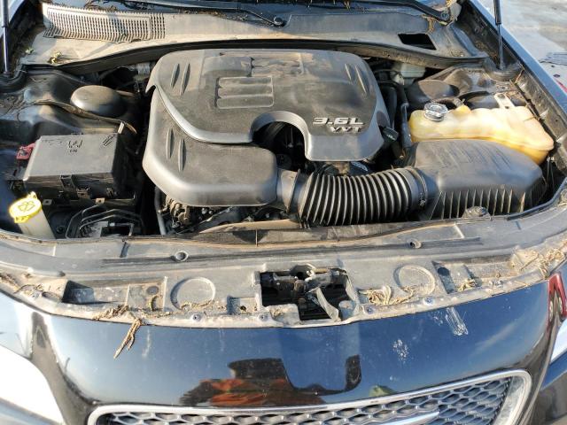 Photo 11 from auction – 2015 CHRYSLER 300C with VIN 2C3CCAEG0FH746733