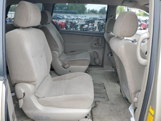 Photo 11 from auction – 2004 TOYOTA SIENNA CE with VIN 5TDZA23C94S078205