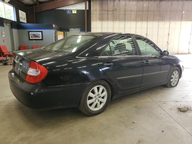 Photo 3 from auction – 2002 TOYOTA CAMRY LE with VIN 4T1BE30K02U030944