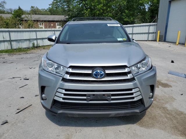 Photo 5 from auction – 2017 TOYOTA HIGHLANDER with VIN 5TDJGRFHXHS026082