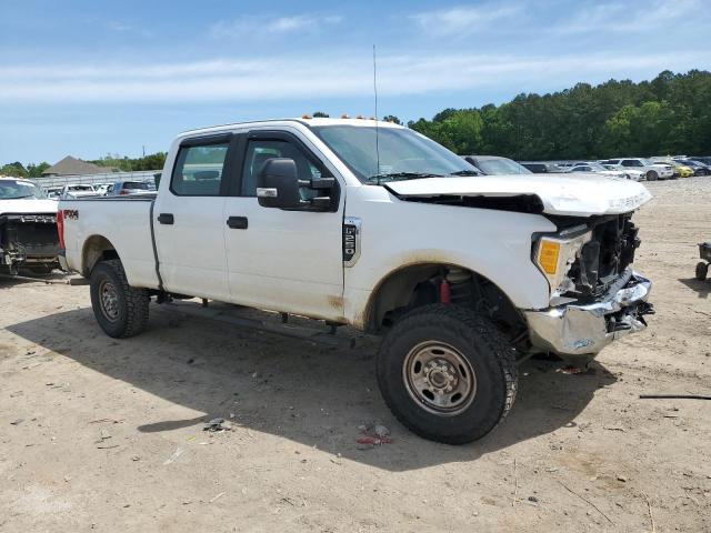 Photo 4 from auction – 2017 FORD F250 SUPER with VIN 1FT7W2B61HEE41936