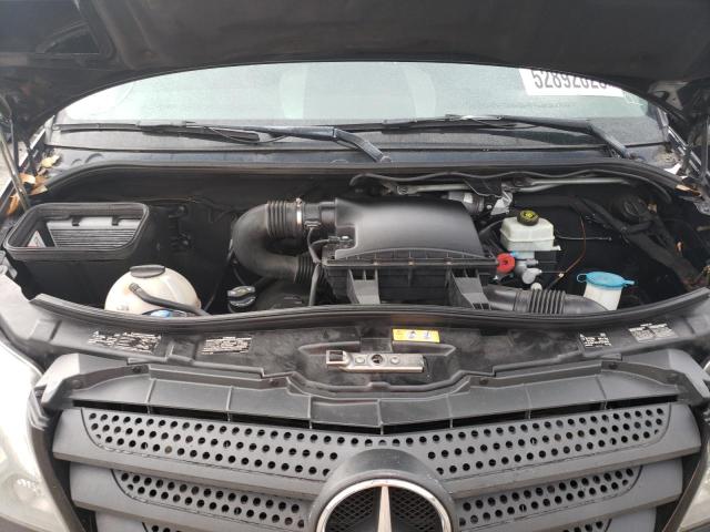 Photo 12 from auction – 2017 MERCEDES-BENZ SPRINTER 2 with VIN WDZPE7CD2HP528181