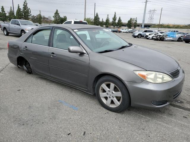 Photo 4 from auction – 2002 TOYOTA CAMRY LE with VIN JTDBE32K520111026