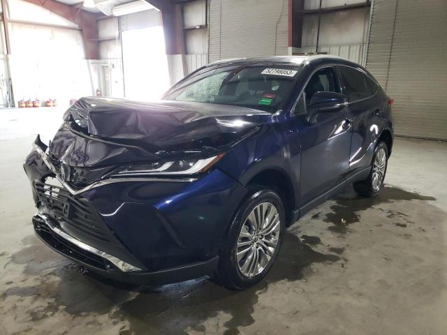 TOYOTA VENZA LE 2022 with VIN JTEAAAAH8NJ111601 - Photo from auction