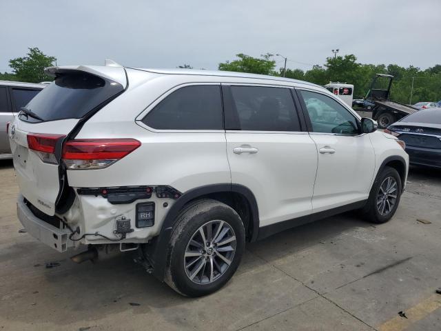 Photo 3 from auction – 2019 TOYOTA HIGHLANDER with VIN 5TDJZRFH2KS614124