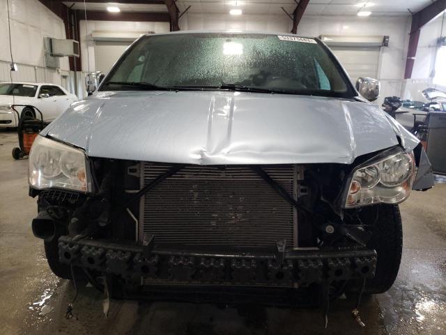 Photo 5 from auction – 2013 CHRYSLER TOWN & COU with VIN 2C4RC1CG5DR746016