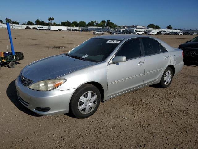 TOYOTA CAMRY LE 2004 with VIN 4T1BE32K04U867337 - Photo from auction