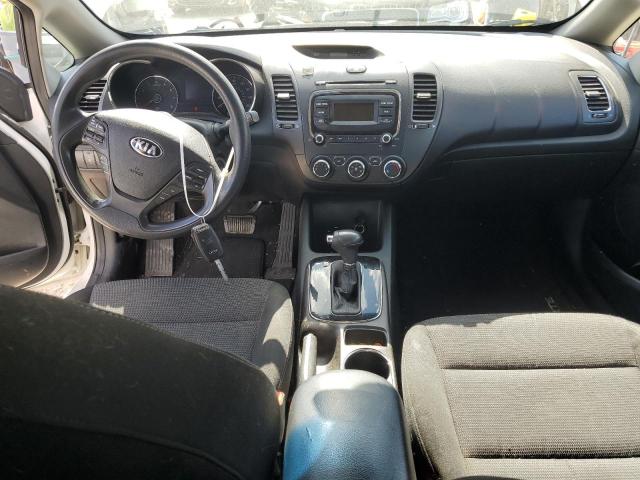 Photo 8 from auction – 2018 KIA FORTE LX with VIN 3KPFK4A75JE176400