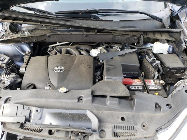 Photo 12 from auction – 2018 TOYOTA HIGHLANDER with VIN 5TDBZRFH1JS850458