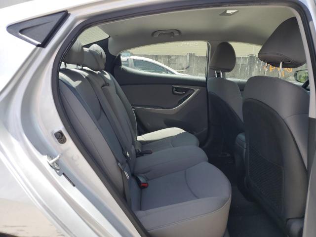 Photo 10 from auction – 2012 HYUNDAI ELANTRA GL with VIN 5NPDH4AE5CH139995