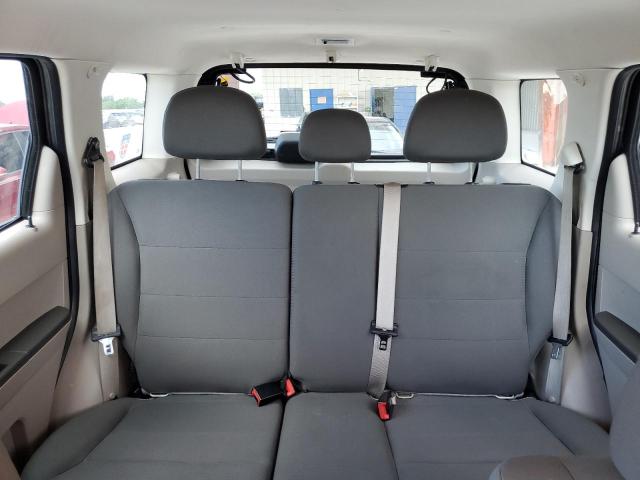 Photo 10 from auction – 2010 FORD ESCAPE XLS with VIN 1FMCU0C75AKC81997