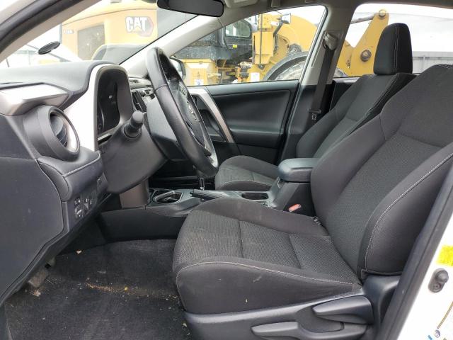 Photo 7 from auction – 2017 TOYOTA RAV4 XLE with VIN JTMRFREV4HD211625