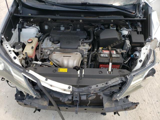 Photo 12 from auction – 2015 TOYOTA RAV4 LE with VIN JTMZFREV0FD044936