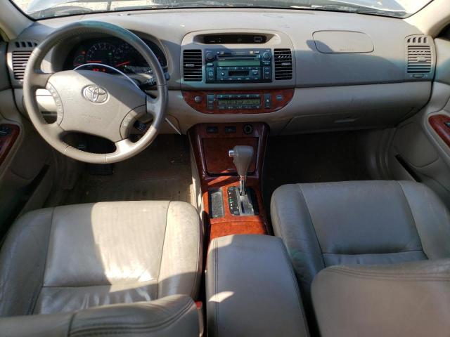 Photo 8 from auction – 2005 TOYOTA CAMRY LE with VIN JTDBF32K950165639