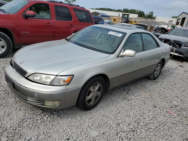 LEXUS ES 300 1998 with VIN JT8BF28G9W5028457 - Photo from auction