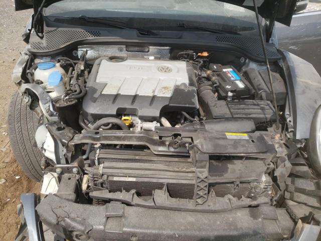 Photo 11 from auction – 2014 VOLKSWAGEN BEETLE with VIN 3VW5L7AT3EM806656