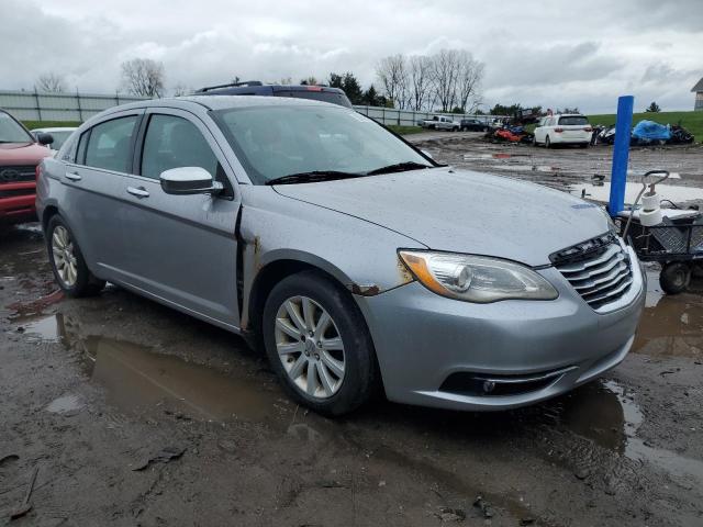 Photo 4 from auction – 2013 CHRYSLER 200 LIMITE with VIN 1C3CCBCG9DN724260
