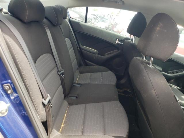 Фото 10 с аукциона – 2017 KIA FORTE LX с VIN 3KPFL4A74HE010683