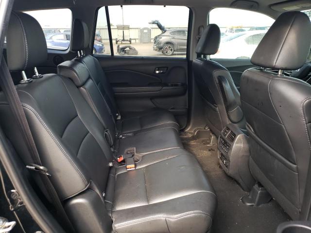 Photo 11 from auction – 2019 HONDA PILOT TOUR with VIN 5FNYF5H90KB030346