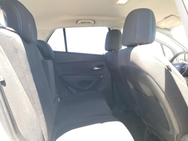Photo 11 from auction – 2016 CHEVROLET TRAX LS with VIN 3GNCJKSB1GL254261
