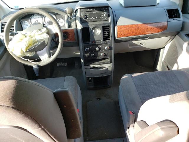 Photo 8 from auction – 2008 CHRYSLER TOWN & COU with VIN 2A8HR44H78R115205