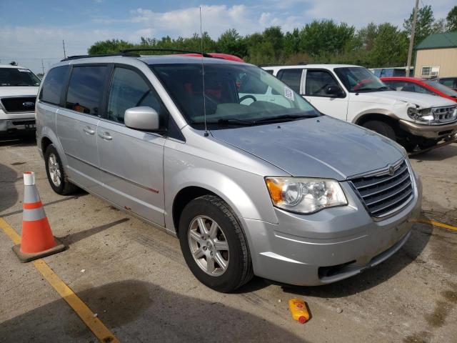 Photo 4 from auction – 2010 CHRYSLER TOWN & COU with VIN 2A4RR5D16AR206776