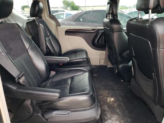 Photo 11 from auction – 2012 CHRYSLER TOWN & COU with VIN 2C4RC1GG0CR119619