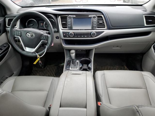 Photo 8 from auction – 2019 TOYOTA HIGHLANDER with VIN 5TDKZRFH8KS556752