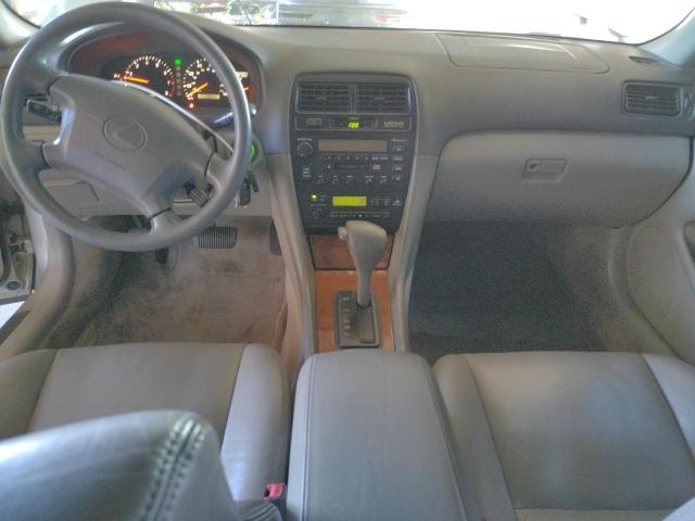 Photo 8 from auction – 1998 LEXUS ES 300 with VIN JT8BF28G1W5046239