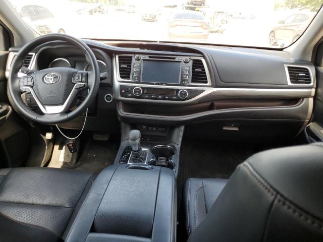 Photo 8 from auction – 2017 TOYOTA HIGHLANDER with VIN 5TDYZRFH4HS229526