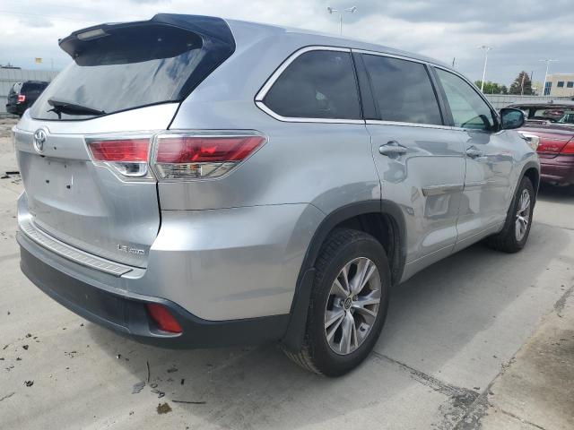 Photo 3 from auction – 2016 TOYOTA HIGHLANDER with VIN 5TDBKRFH5GS316845