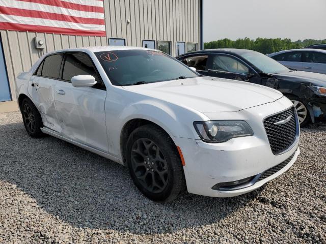 Photo 4 from auction – 2019 CHRYSLER 300 S with VIN 2C3CCAGG1KH632120