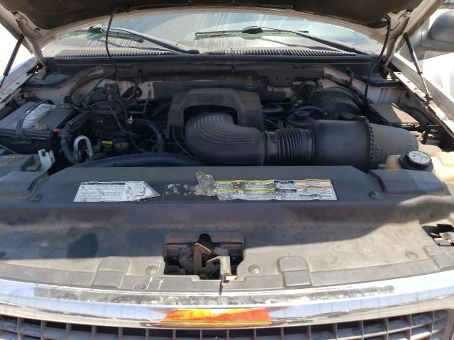 Photo 12 from auction – 2002 FORD EXPEDITION with VIN 1FMRU15L02LA09458