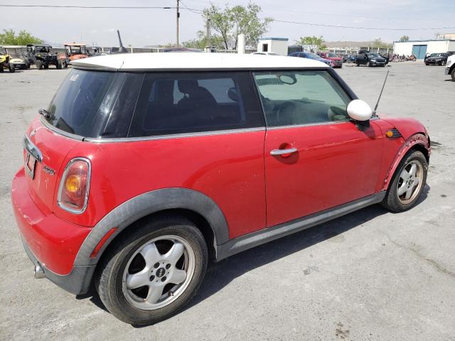 Photo 3 from auction – 2008 MINI COOPER with VIN WMWMF33508TT60224