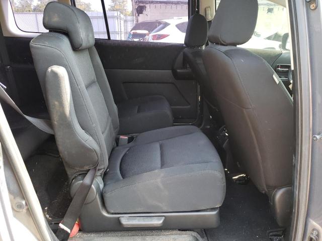 Photo 11 from auction – 2010 MAZDA 5 with VIN JM1CR2WL0A0361133