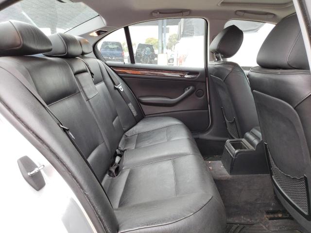Photo 10 from auction – 2003 BMW 330 I with VIN WBAEV53423KM26782