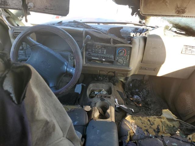 Photo 8 from auction – 1996 CHEVROLET BLAZER with VIN 1GNDT13W2T2187367