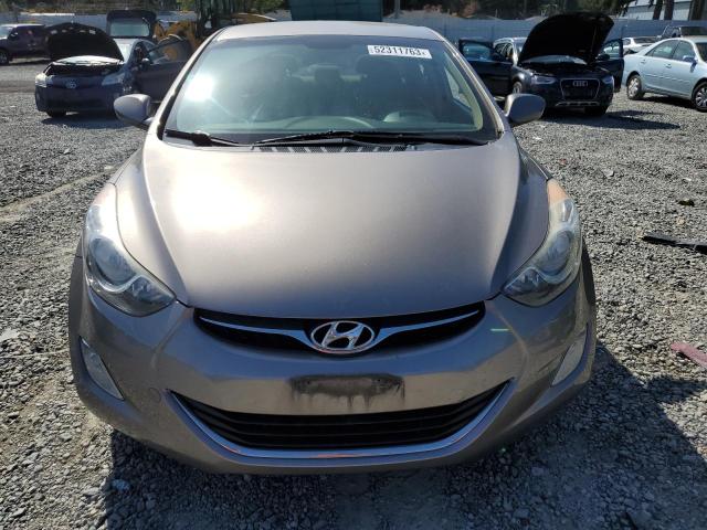 Photo 5 from auction – 2012 HYUNDAI ELANTRA GL with VIN 5NPDH4AE2CH103245