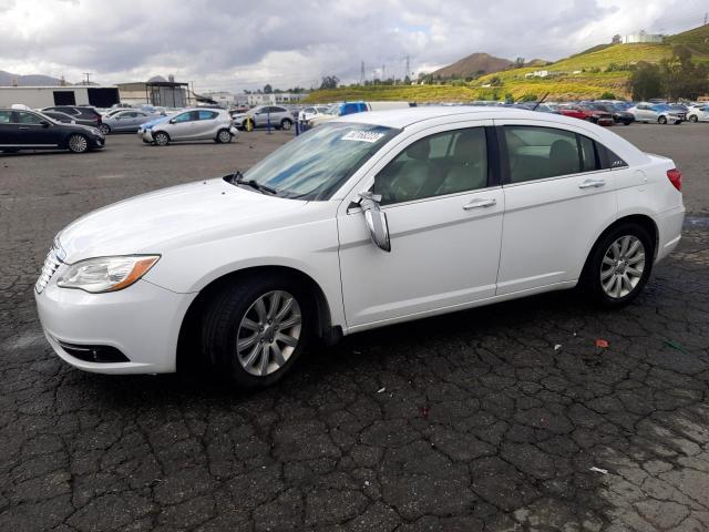 CHRYSLER 200 LIMITE 2013 with VIN 1C3CCBCG1DN514901 - Photo from auction
