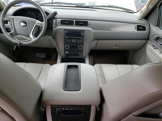 Photo 8 from auction – 2011 CHEVROLET SUBURBAN C with VIN 1GNSCJE08BR245939