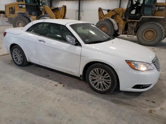 Photo 4 from auction – 2013 CHRYSLER 200 LIMITE with VIN 1C3BCBFG0DN553695