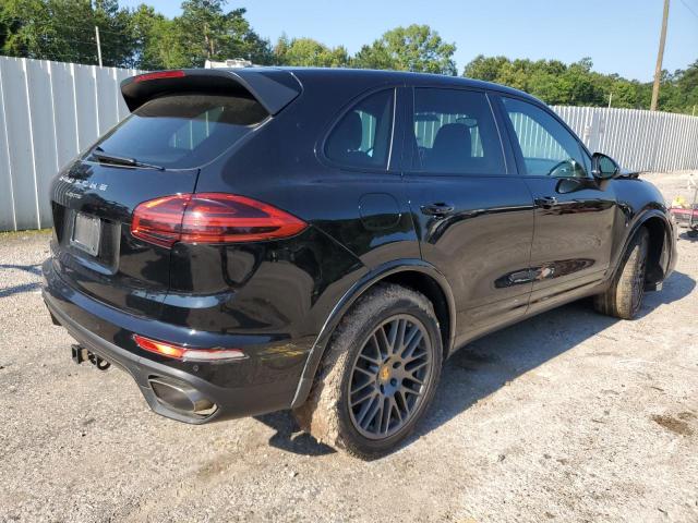 Photo 3 from auction – 2017 PORSCHE CAYENNE with VIN WP1AA2A25HKA92198