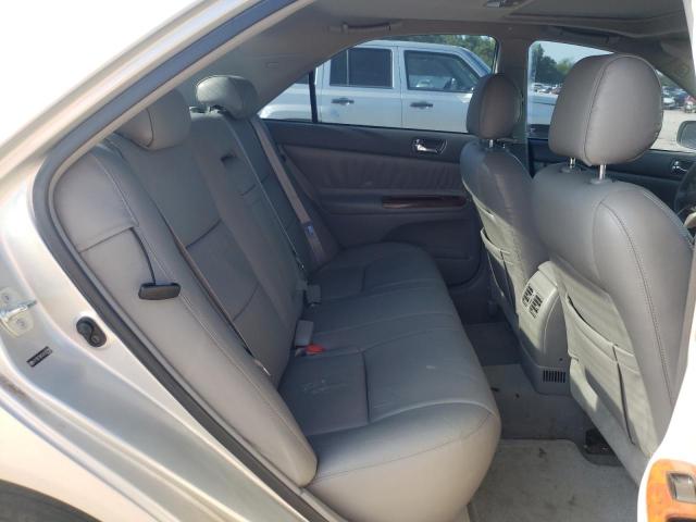 Photo 10 from auction – 2004 TOYOTA CAMRY LE with VIN 4T1BF30K34U585158