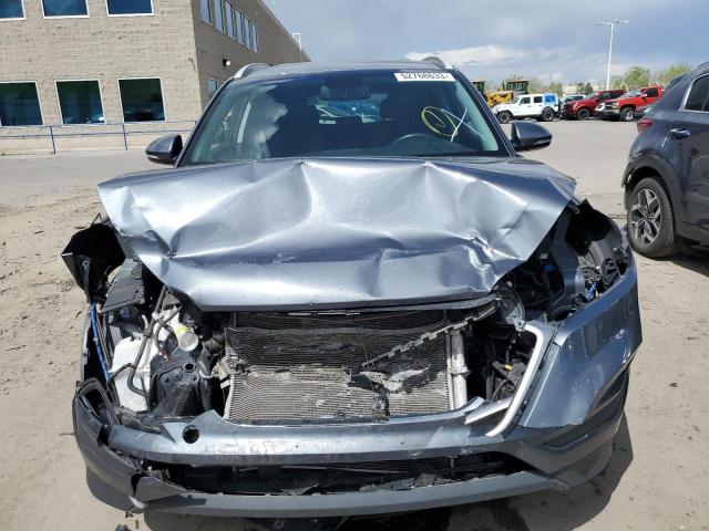 Photo 5 from auction – 2017 HYUNDAI TUCSON LIM with VIN KM8J3CA45HU416446